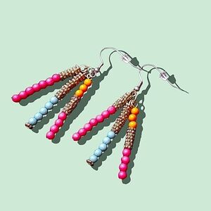 💖Hypoallergenic Beaded Pair of Earrings